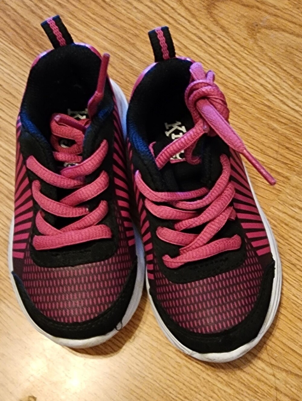 Kidgets Toddler Lights Up Shoes size 6